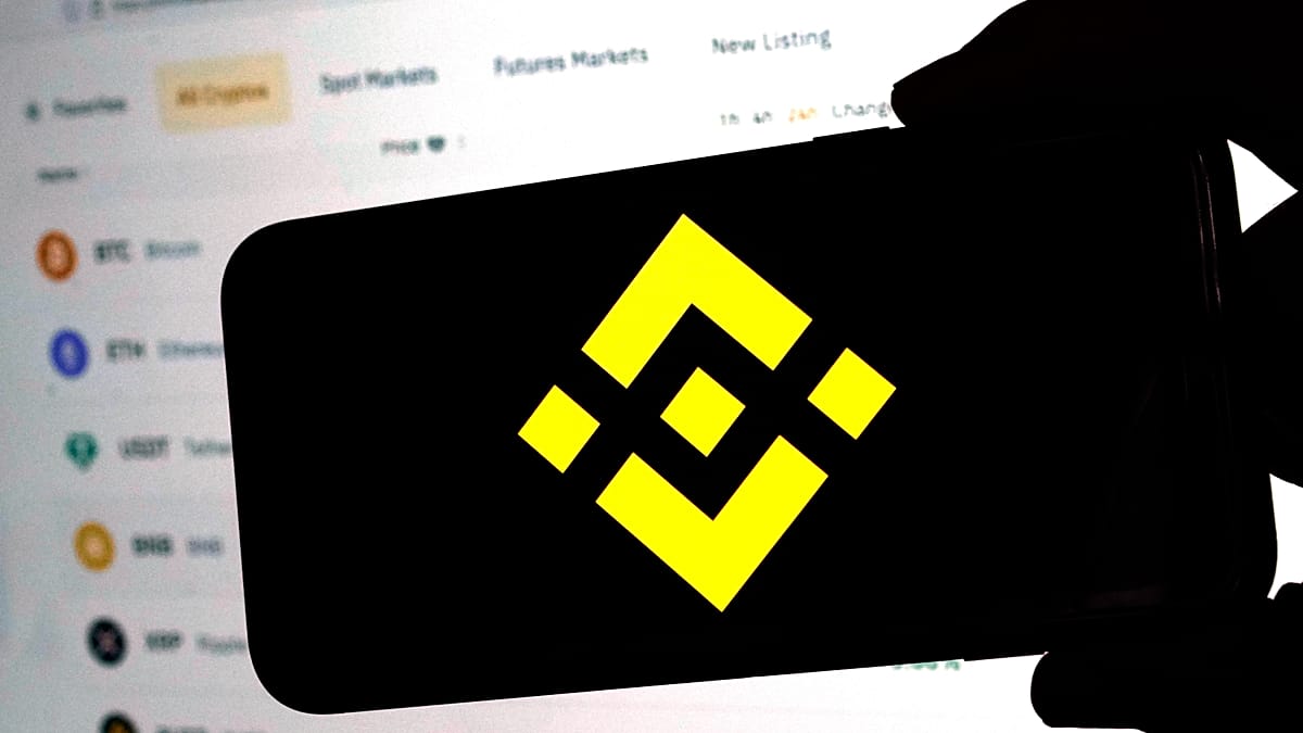 EU regulators probe Binance's use of legal loophole to serve bloc