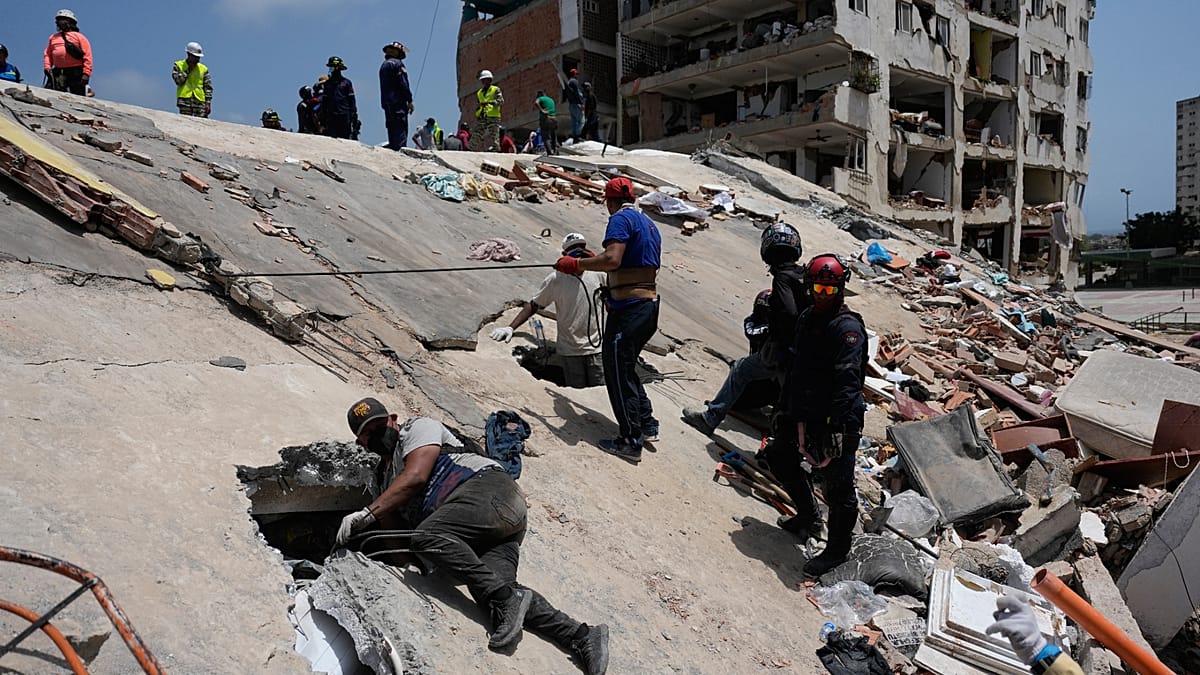 EU Rescue Teams Scour Rubble in Venezuela After Deadly Quakes