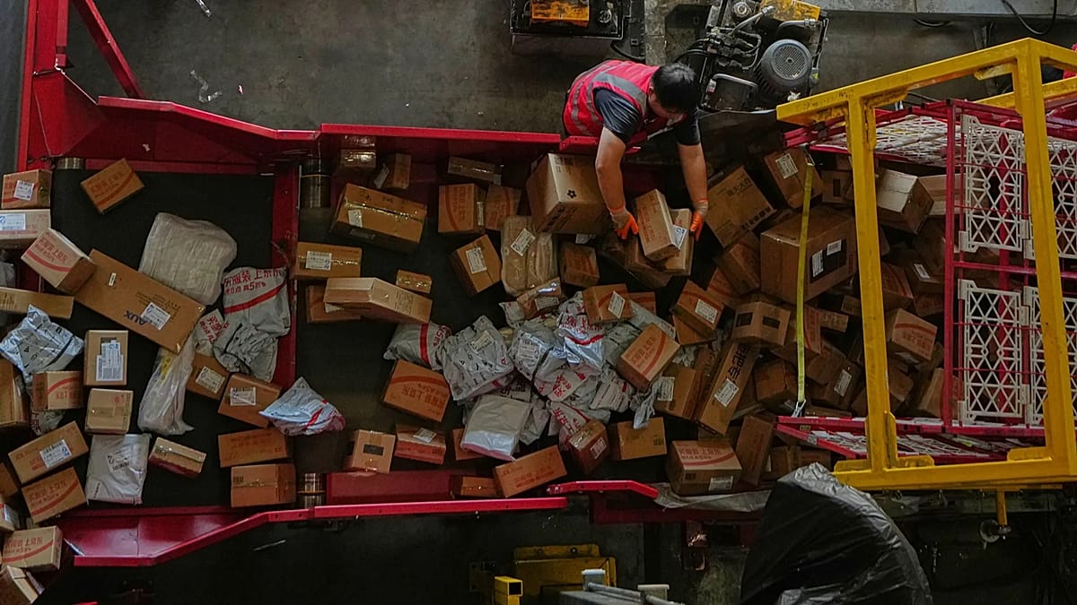 EU's €3 parcel levy halves cheap imports from Chinese platforms