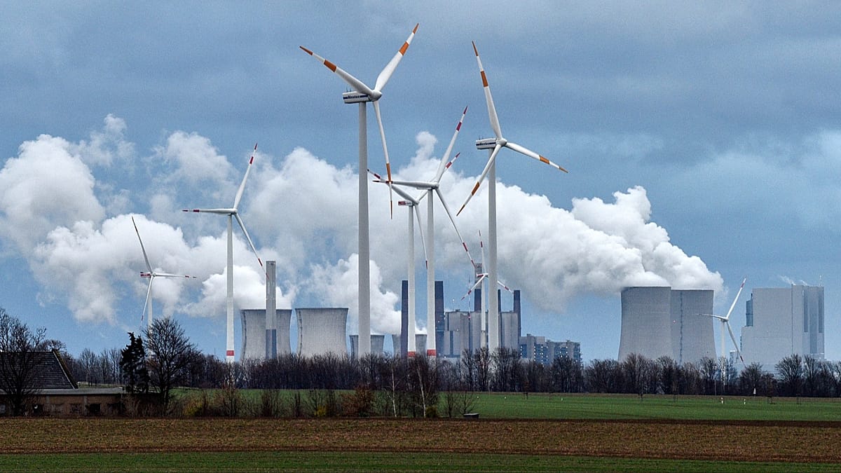 EU's ETS Reform: A Trojan Horse That Could Stall Carbon Cuts