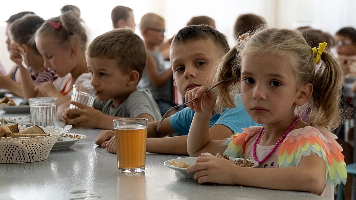 EU sanctions target 27 more Russians over Ukrainian child deportations