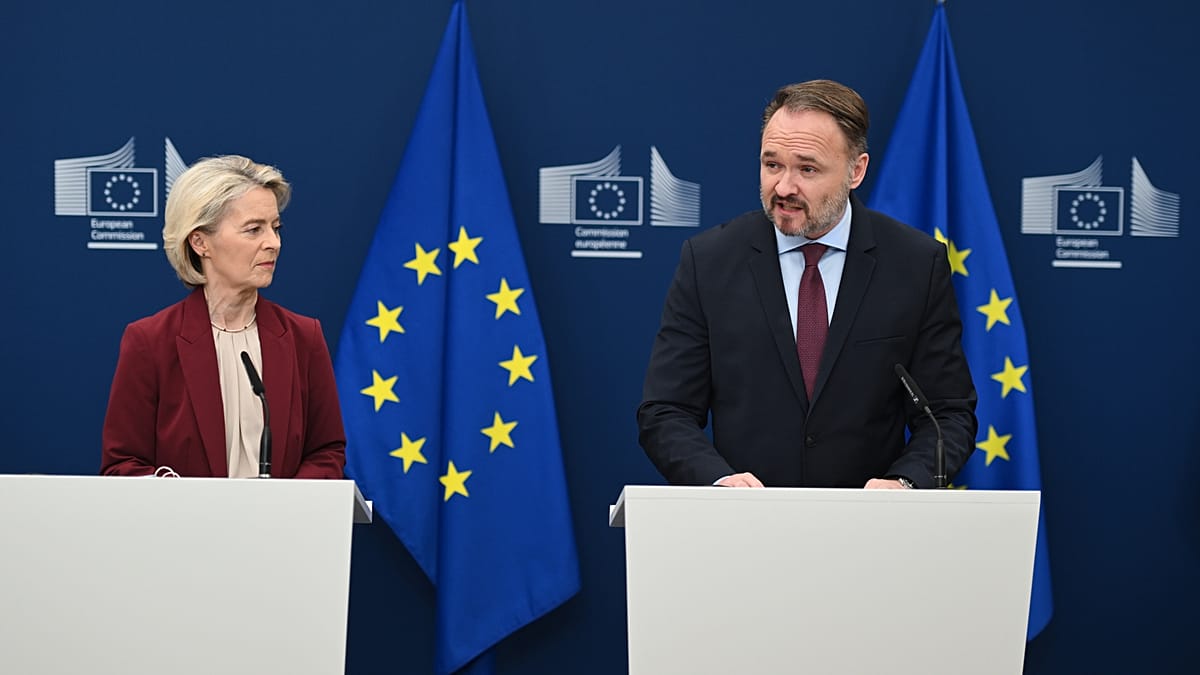 EU urges member states to cut energy use as winter gas crunch looms