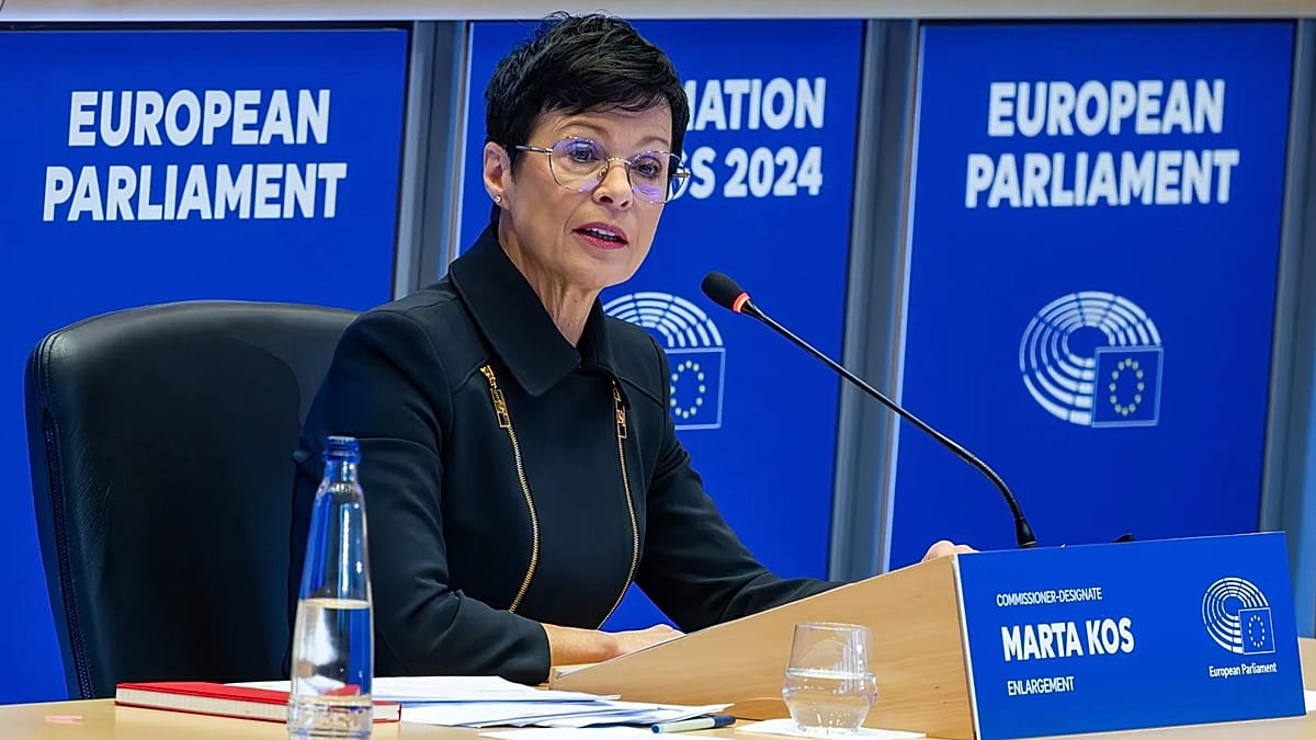 EU Weighs Freezing €1.5 Billion for Serbia Over Judicial Reforms and Russia Ties