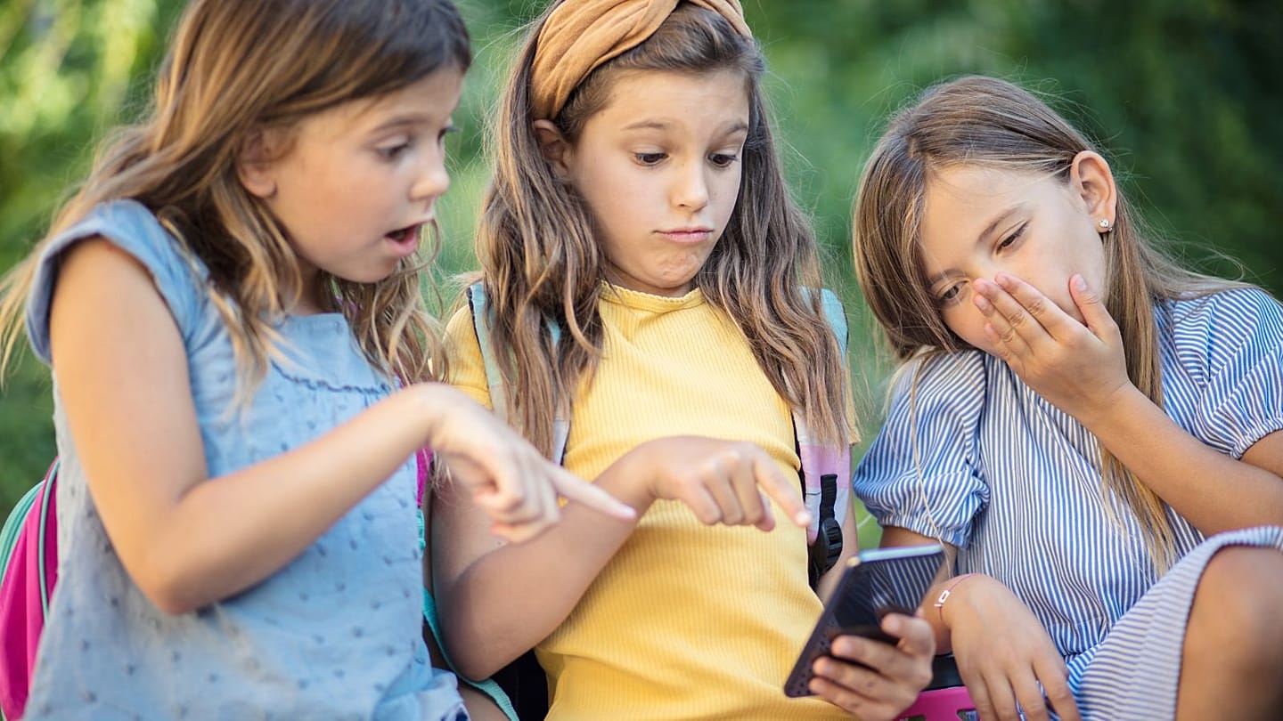 Europe Debates Social Media Age Limits as Countries Push for Under-15 Ban