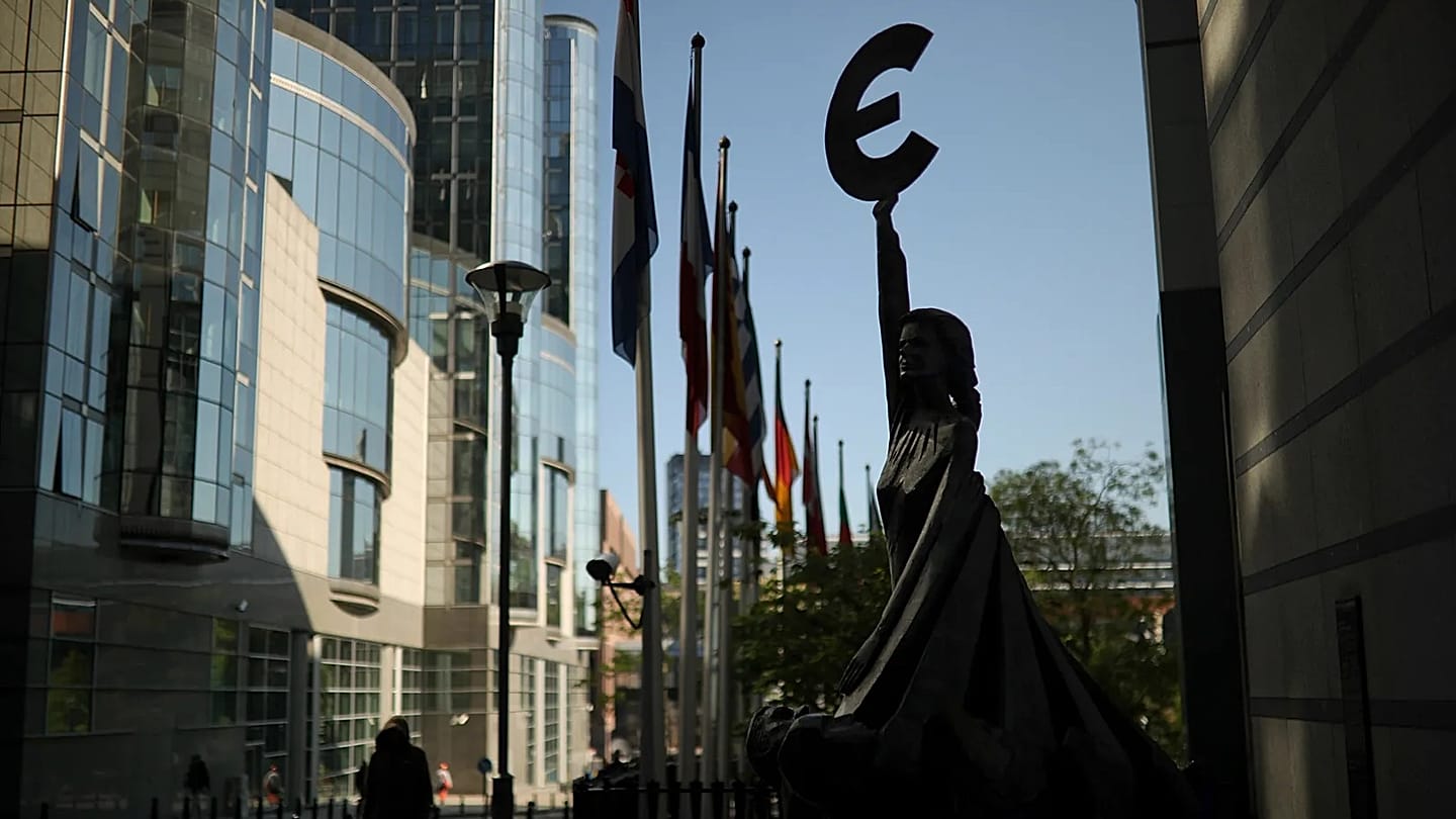 Europe Pushes Regulatory Stability as Key to Central Asia Investment