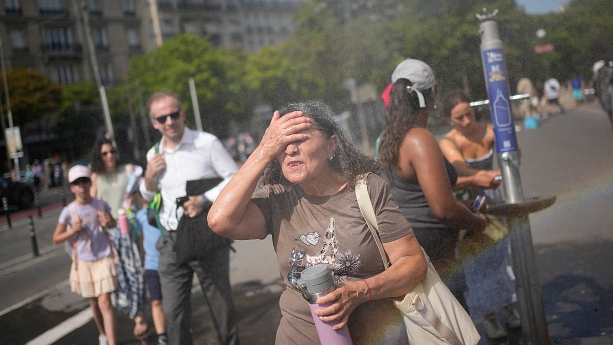 Europe's Heatwave Exposes Class Divide Over Air Conditioning