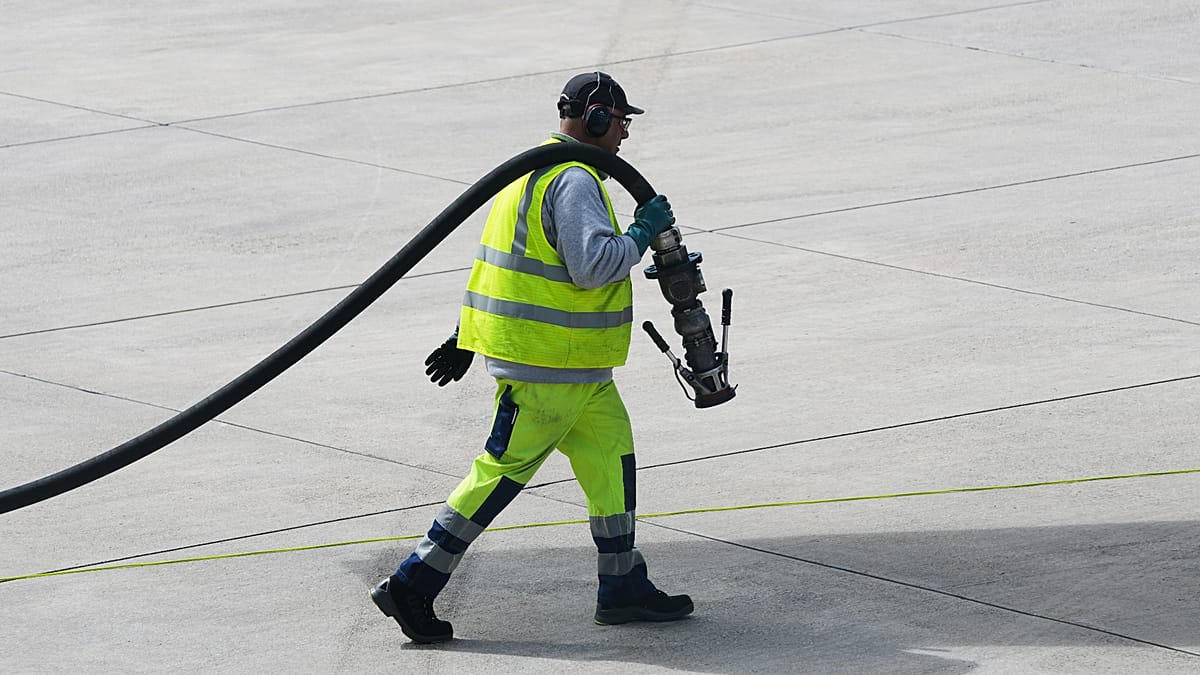 Europe's jet fuel outlook improves, but smaller airports face supply risks