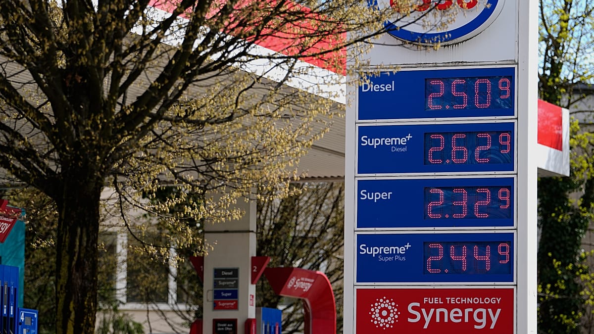 Eurozone inflation accelerates to 3.3% as energy costs surge