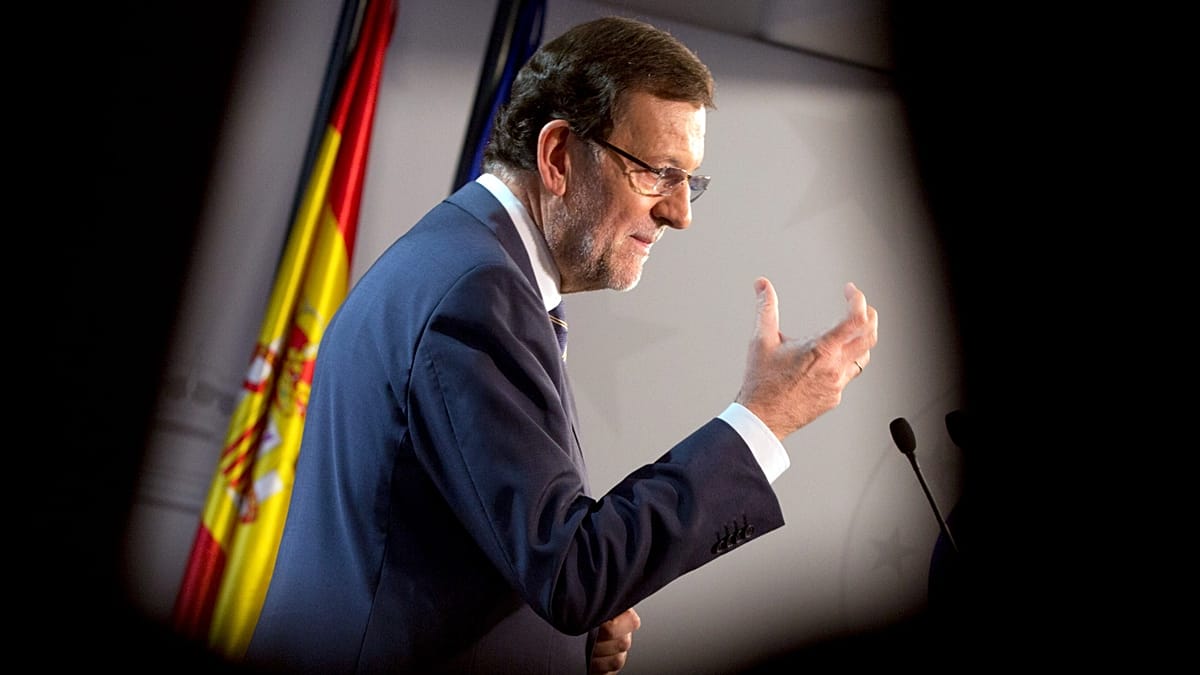 Ex-Spanish PM Rajoy Stirs Controversy by Claiming French World Cup Team Plays 'Without Frenchmen'
