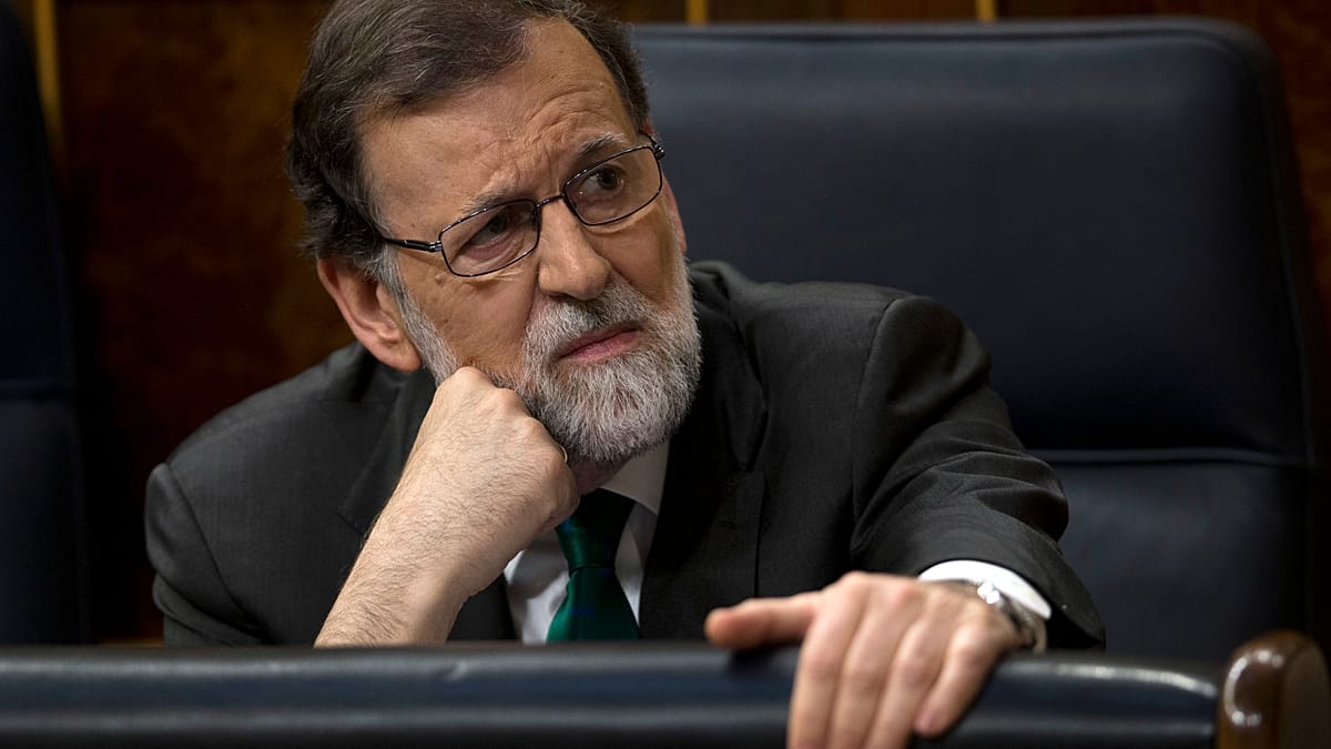 Ex-Spanish PM Rajoy Stirs Controversy by Claiming French World Cup Team Plays 'Without Frenchmen'