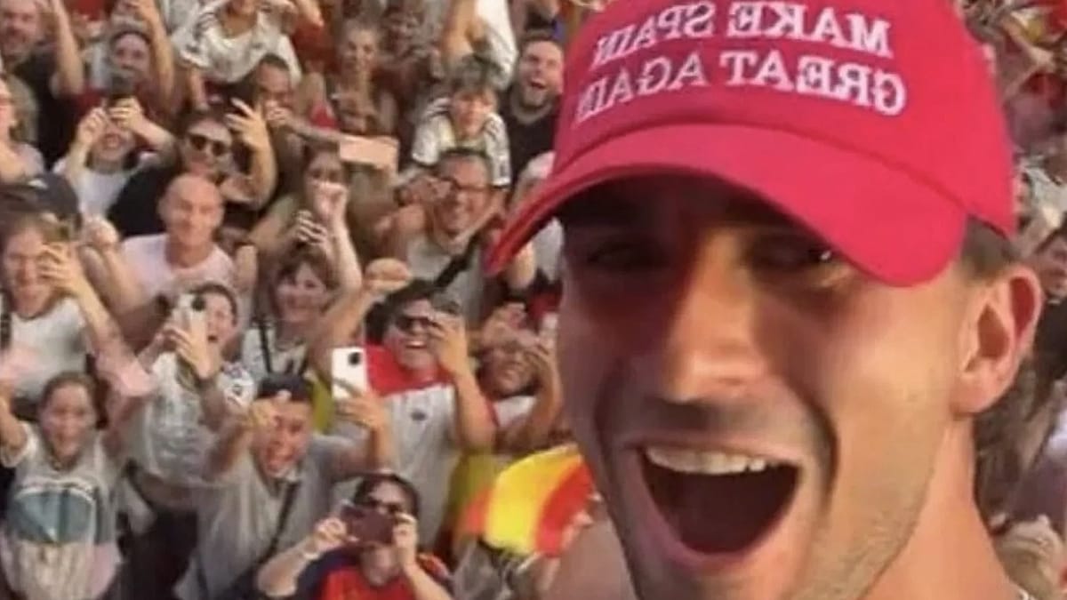 Ferran Torres dismisses political meaning behind 'Make Spain Great Again' cap