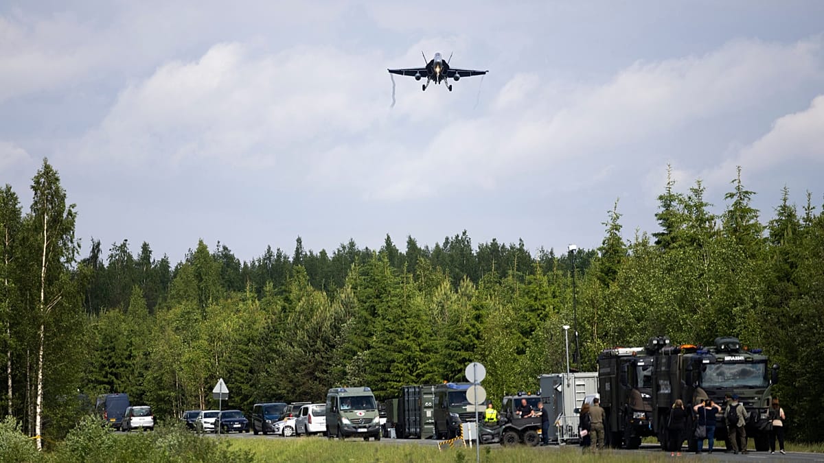 Finland probes suspected Russian airspace violation near border