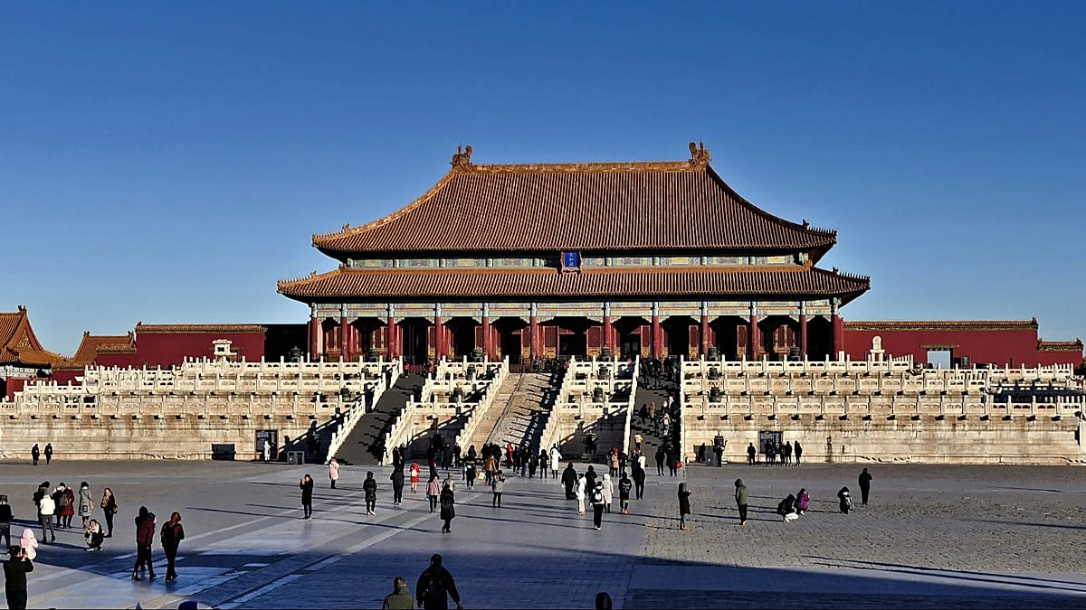 Five European museums rank among world's most visited in 2025