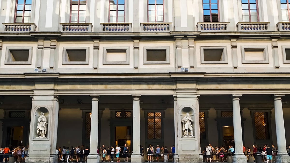 Florence cloudburst sends water into Uffizi and Palazzo Pitti