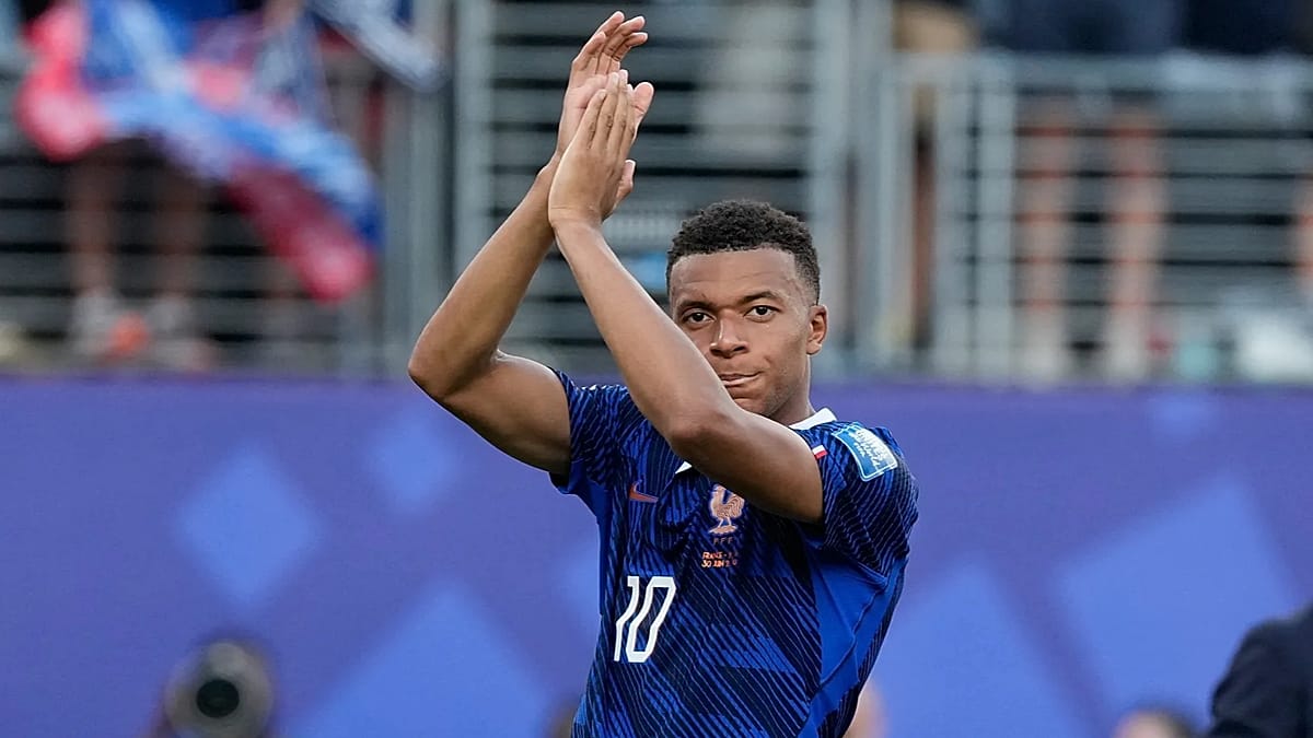 France Advances to World Cup Last 16; Belgium Faces Senegal in Seattle