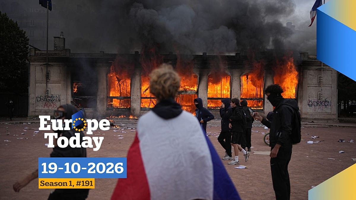 France counts cost of violence as Ukraine strikes St Petersburg