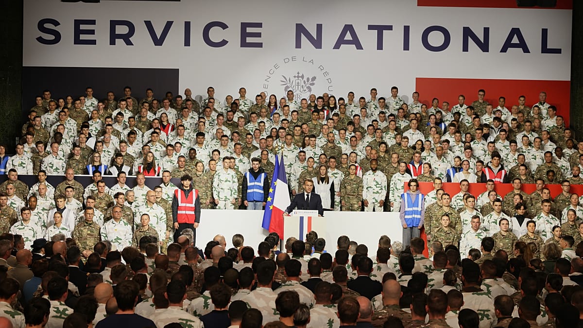 France launches voluntary national service pilot for young recruits