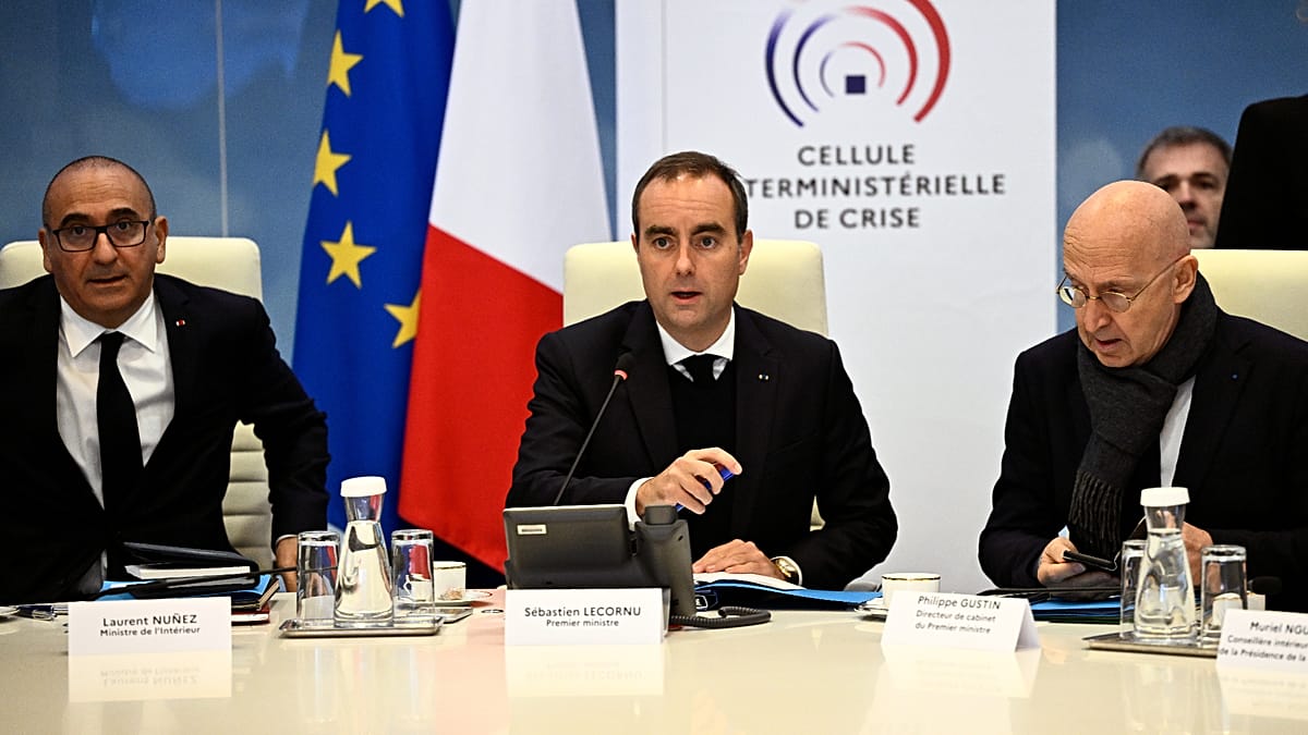 France to impose local curfews after weekend of riots and looting