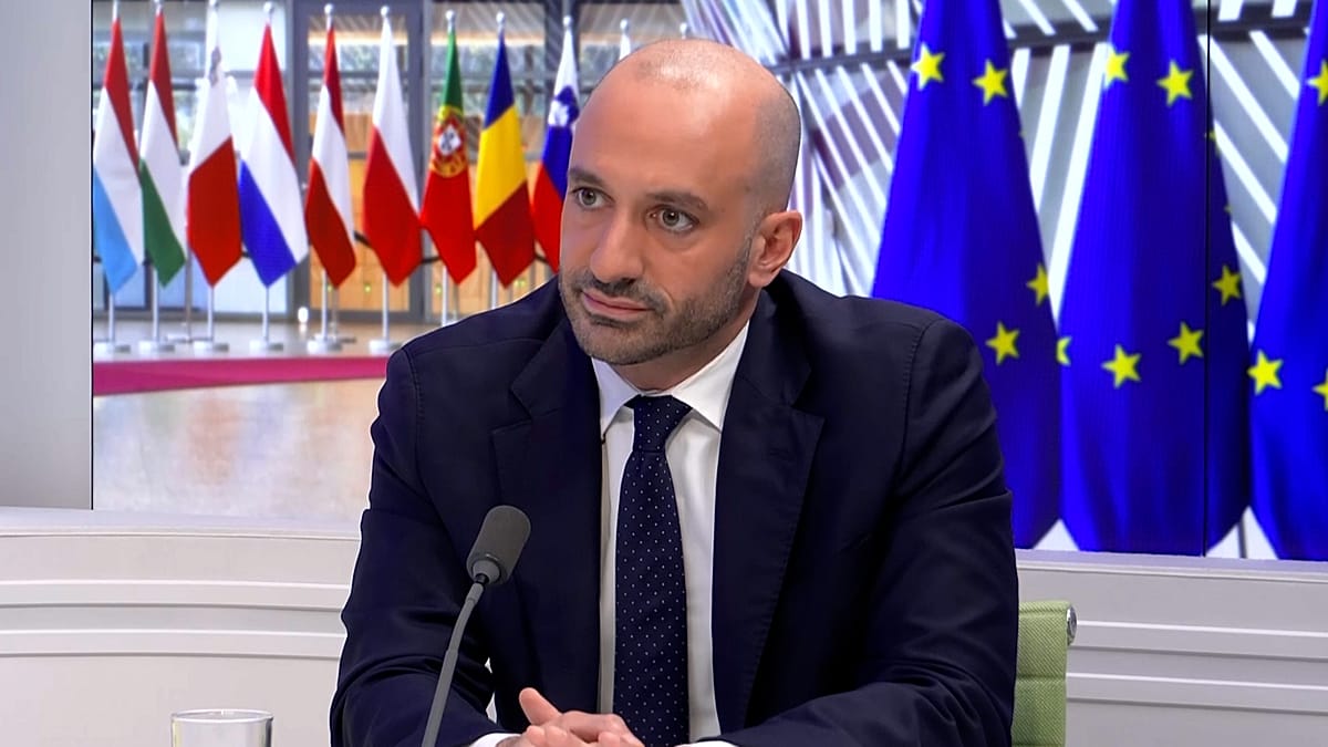 France Urges EU to Prepare Russia Dialogue While Prioritizing Ukraine Support