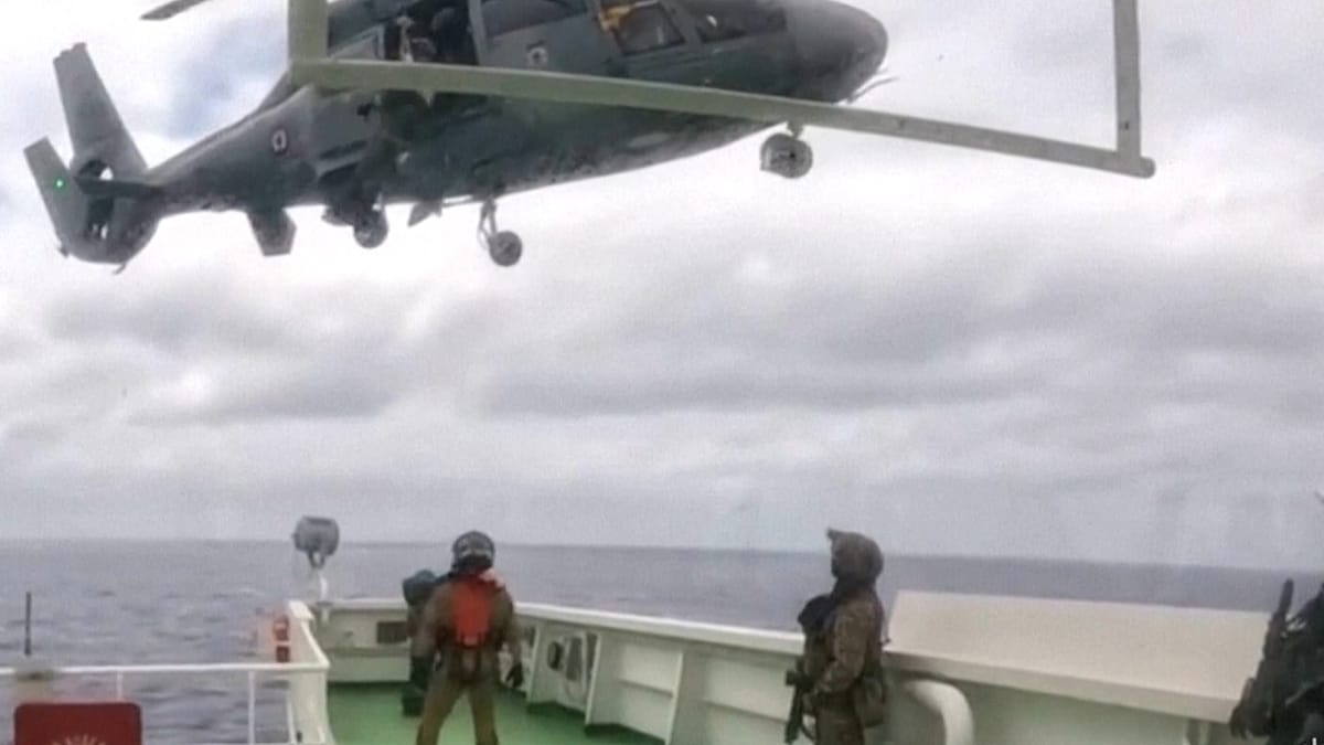 French Navy intercepts shadow fleet tanker in Indian Ocean