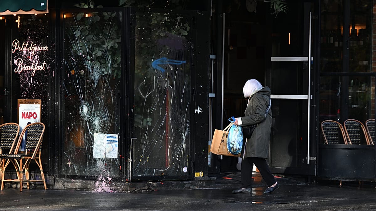 French shopkeepers' defiance against rioters wins nationwide support
