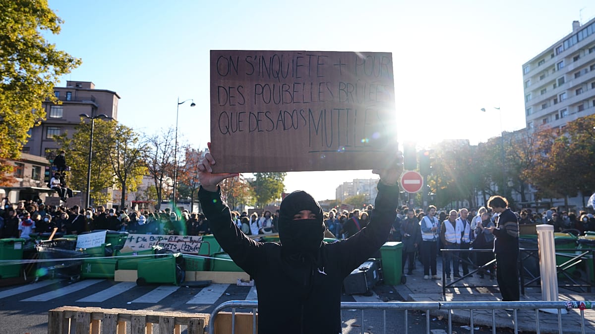 French students rally in Paris as protests over school conditions intensify