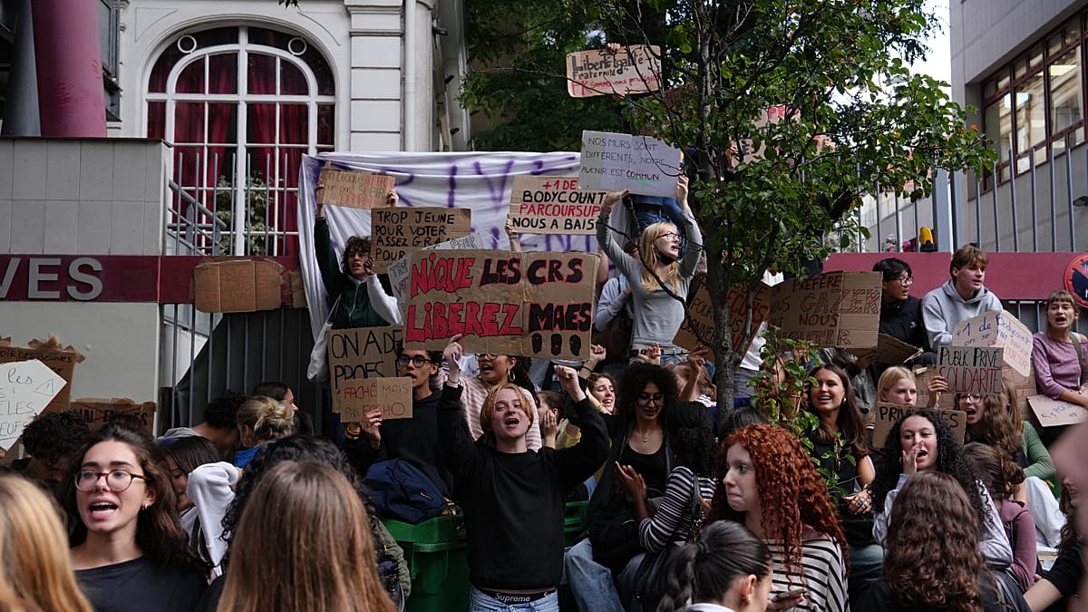 French students stage third nationwide protest over school funding