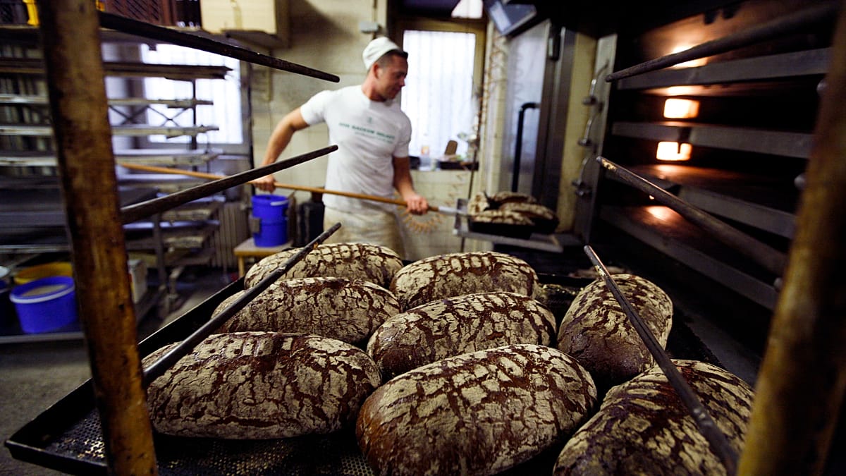 German baker's €15,000 bill after 10-gram bread complaint