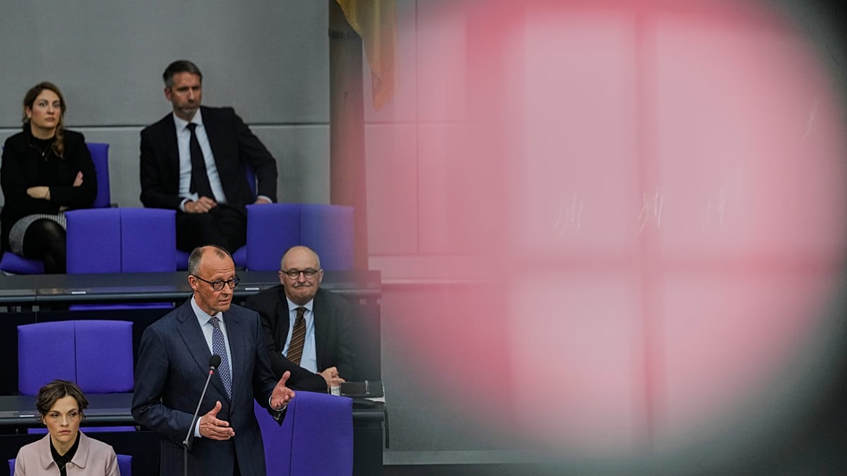 German Officials Warn of Russian-Linked Signal Phishing Campaign Targeting Politicians