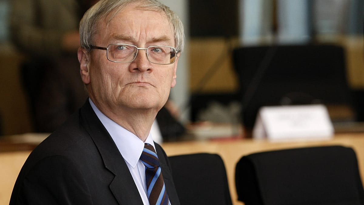 Germany arrests ex-BND chief on suspicion of espionage