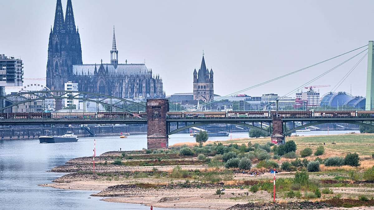 Germany debates constitutional climate protection amid Rhine crisis