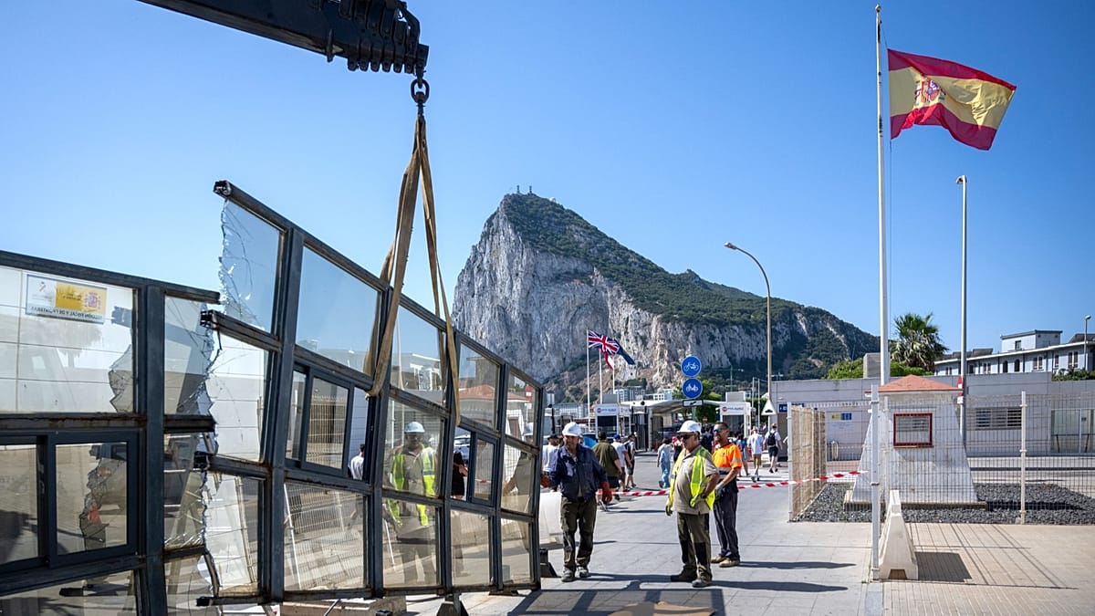 Gibraltar-Spain Border Checks End as Chief Minister Hails 'Europe is Back'