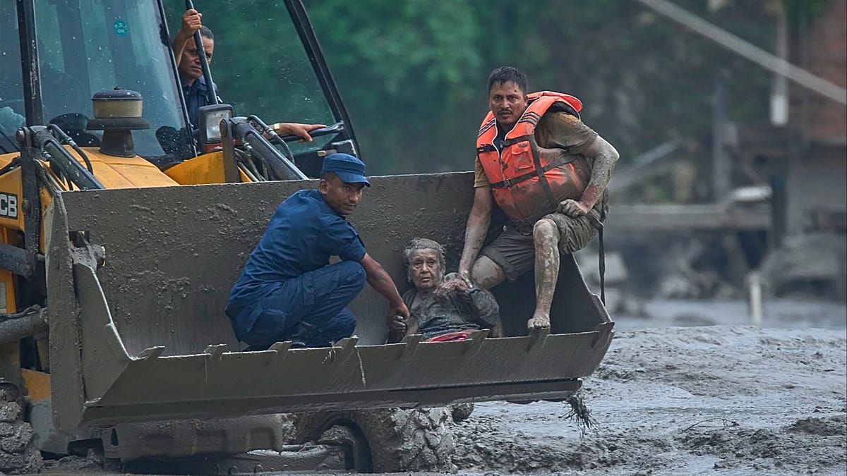 Glacial collapse in Nepal and Tibet leaves hundreds missing
