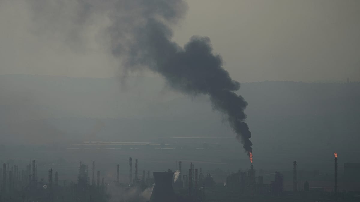 Global Oil Demand Set for First Annual Drop Since COVID-19 as Gulf Crisis Deepens