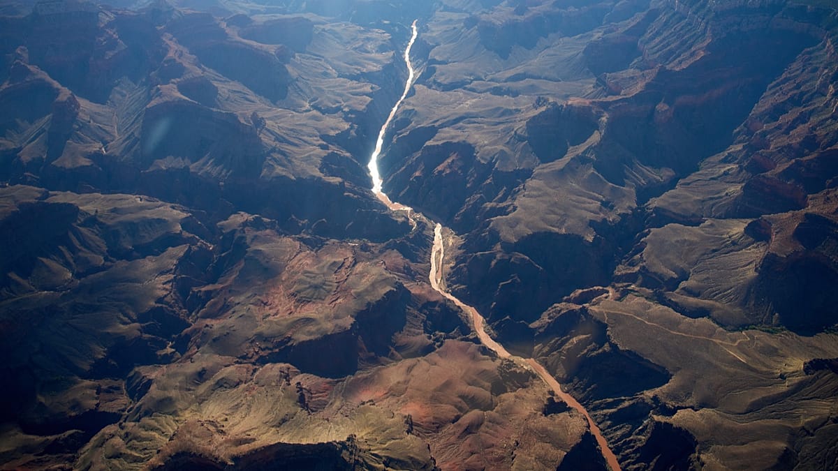 Grand Canyon flash floods claim two lives, one hiker still missing