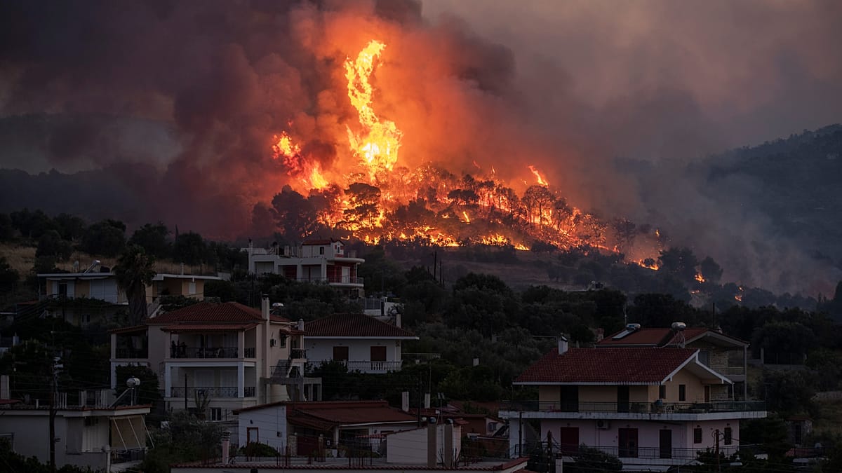 Greece Deploys AI-Powered Nanosatellites for Wildfire Detection