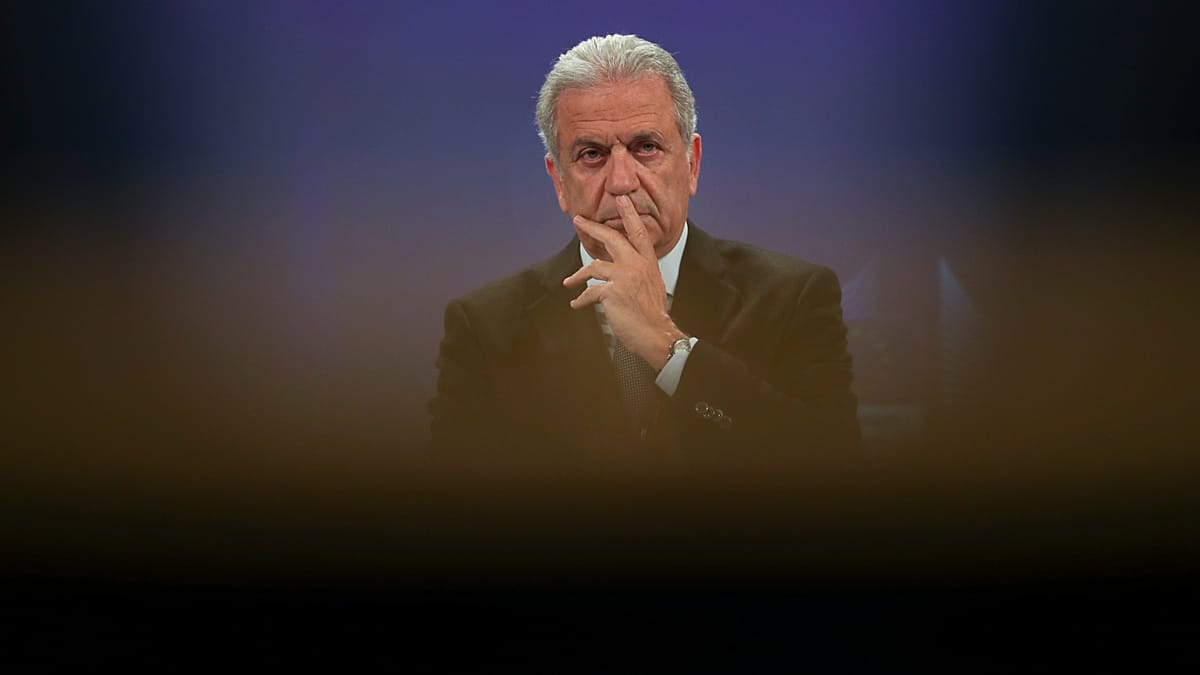 Greek parliament lifts ex-EU commissioner's immunity in Qatargate probe
