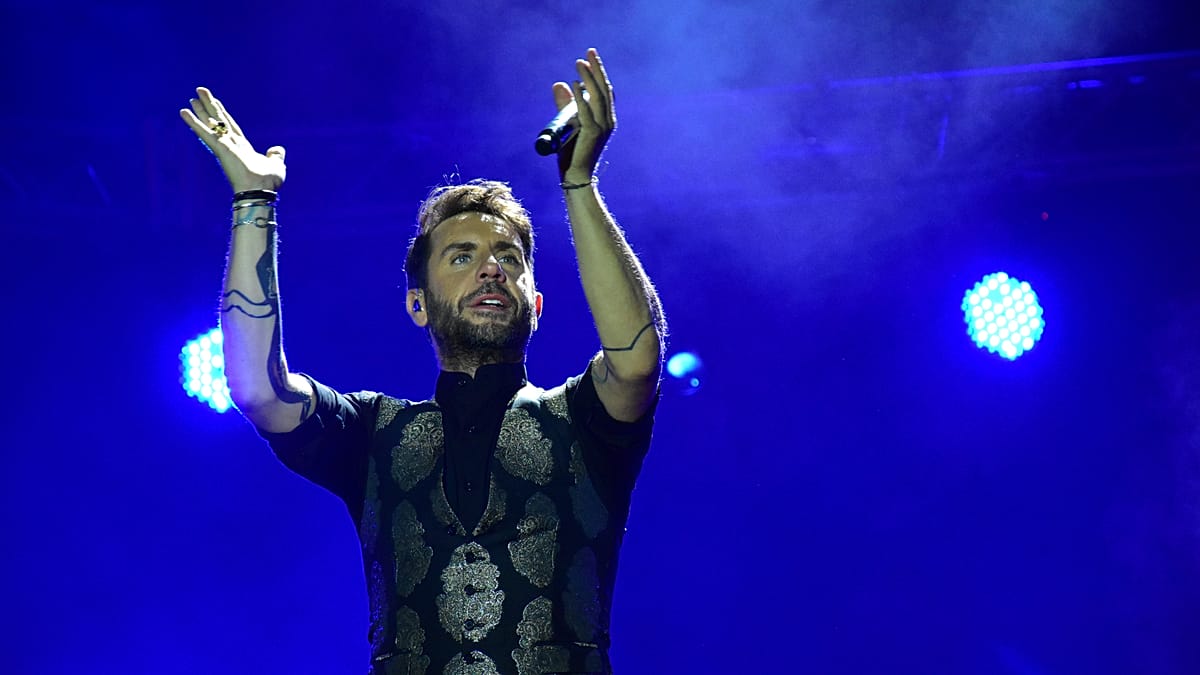 Greek singer's death in Athens clinic raises questions over unlicensed procedure