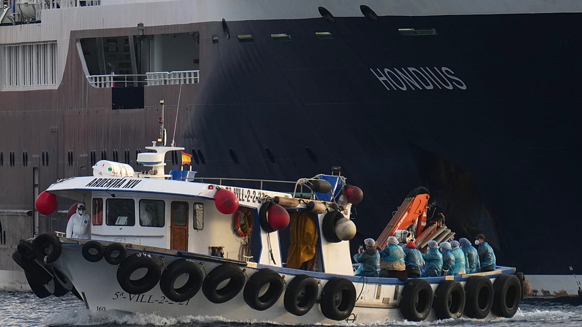 Hantavirus-Stricken Cruise Ship Forced to Dock in Canary Islands Due to Storm