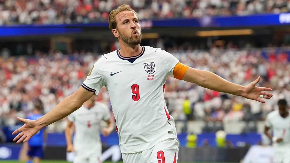 Harry Kane's Double Powers England Past Croatia in World Cup Opener