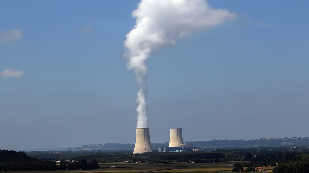 Heat and jellyfish knock out a fifth of France's nuclear capacity