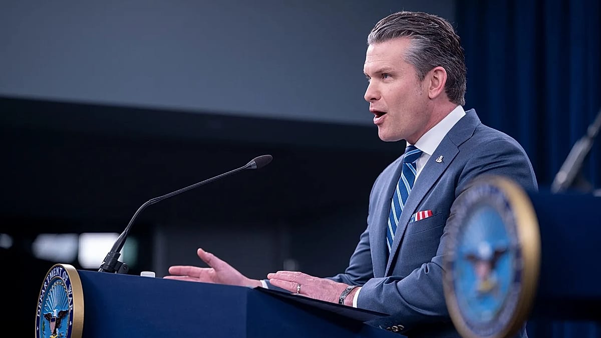 Hegseth Pressures Iran for Deal as Talks May Resume in Islamabad