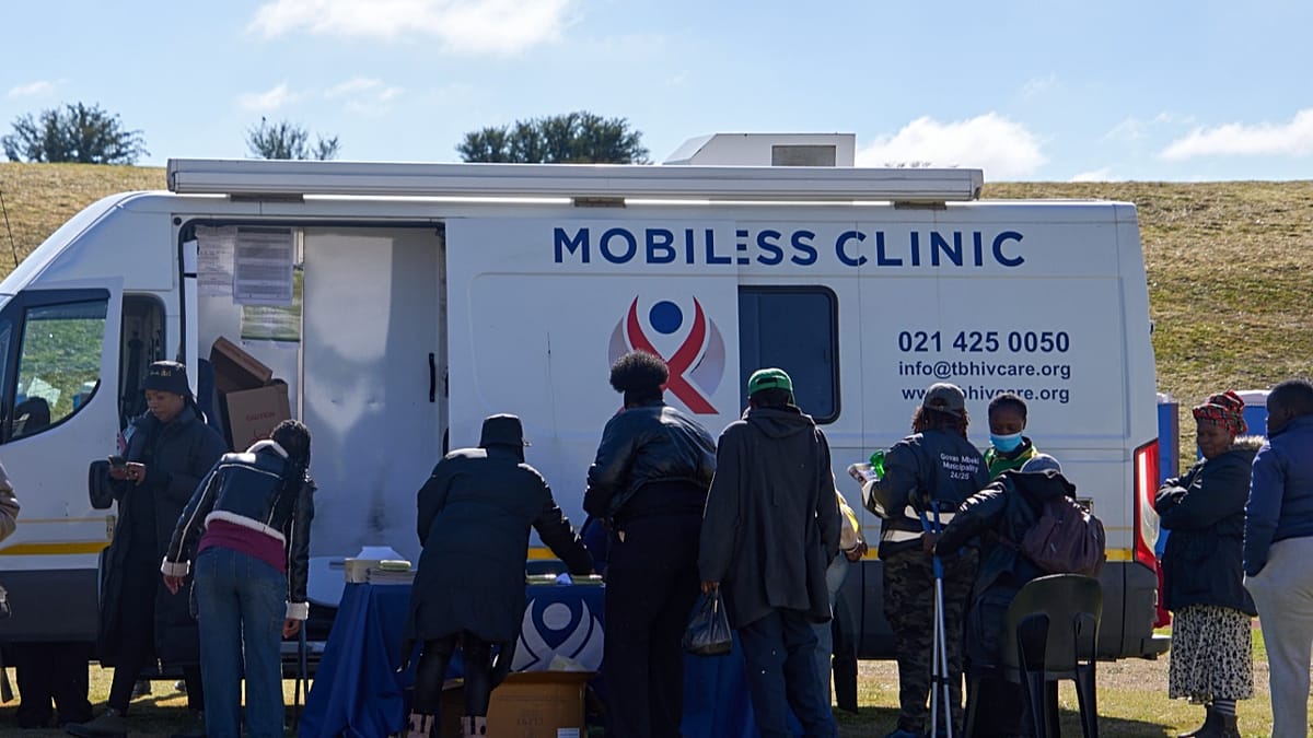 HIV funding cuts threaten to reverse global progress, experts warn