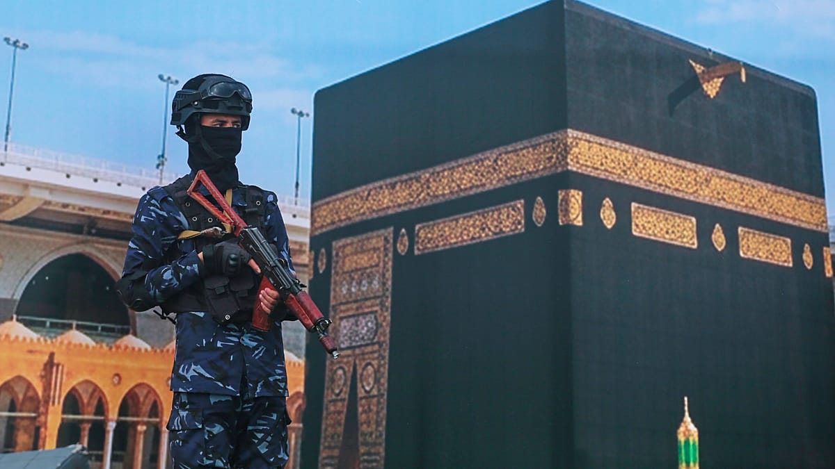 Houthis deny Saudi claim of drone strike near Medina holy site
