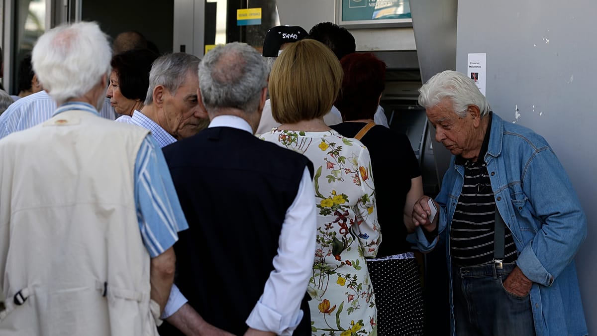 How long do Europeans actually receive pensions?