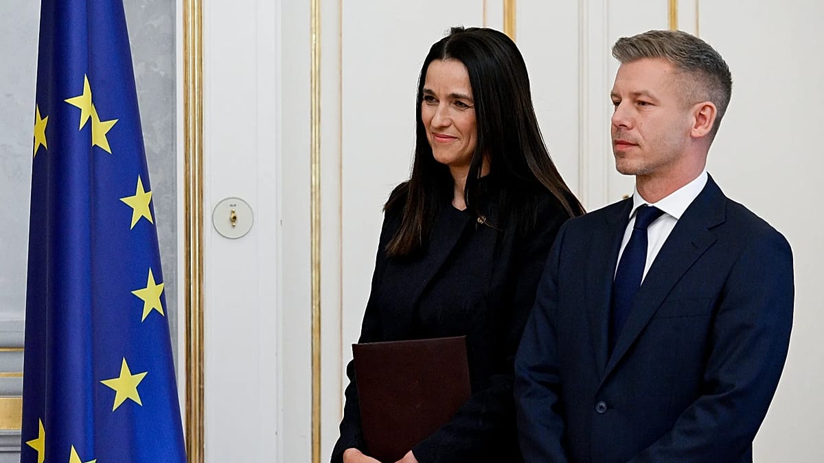 Hungary blocks Ukraine's EU accession talks over minority rights