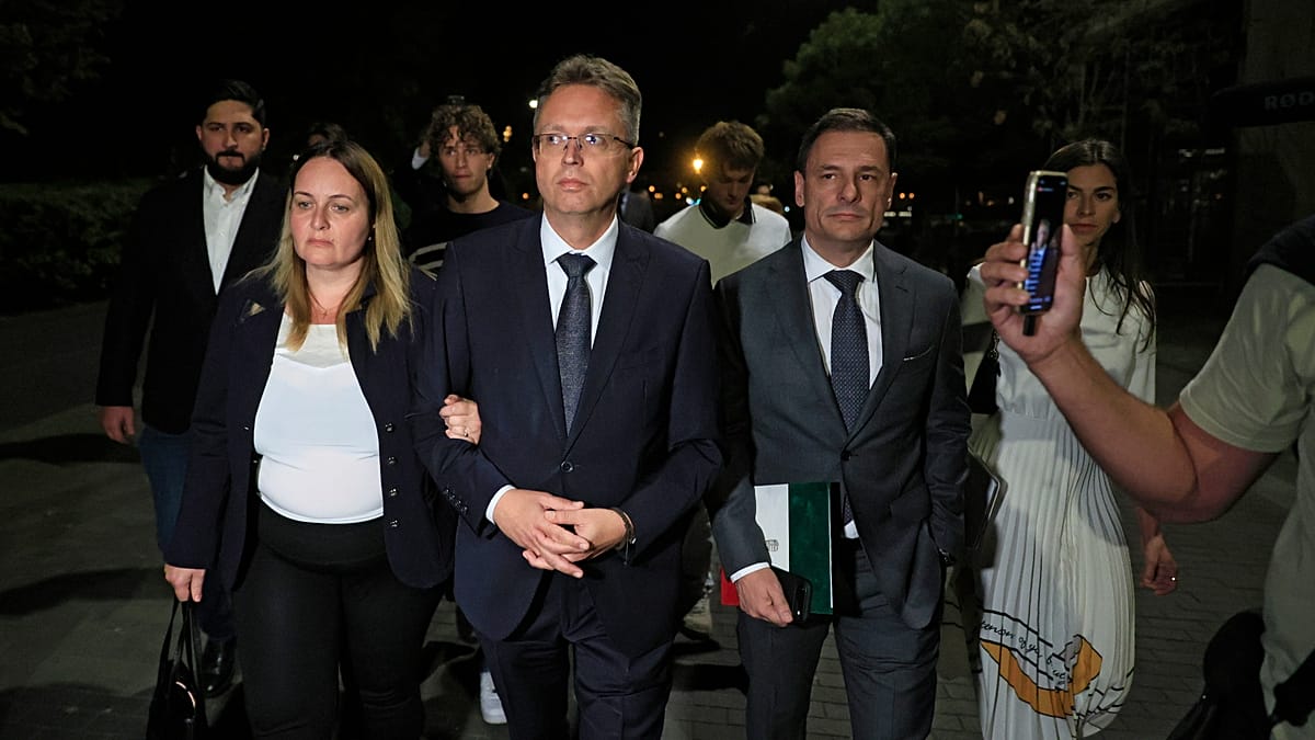 Hungary Detains Two Orbán-Era Ministers as Magyar's Anti-Corruption Drive Accelerates