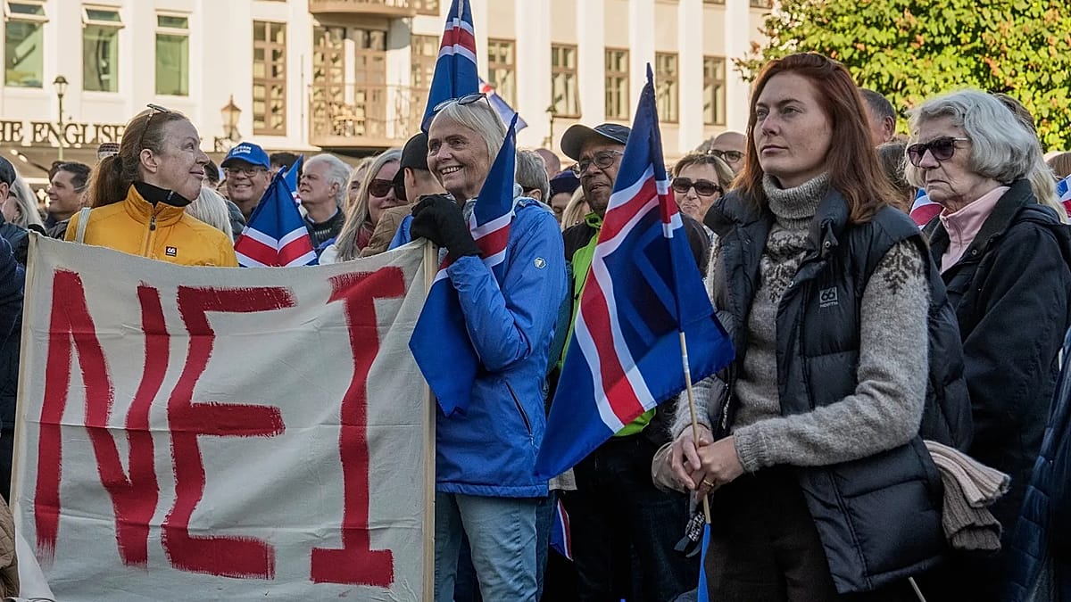 Iceland rejects resuming EU accession talks in narrow referendum