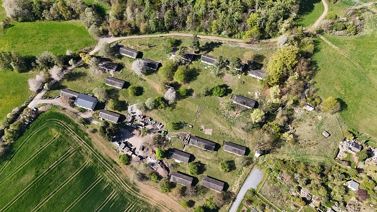 In Thuringia, €390,000 Buys a Village, but German Planning Law Stands in the Way