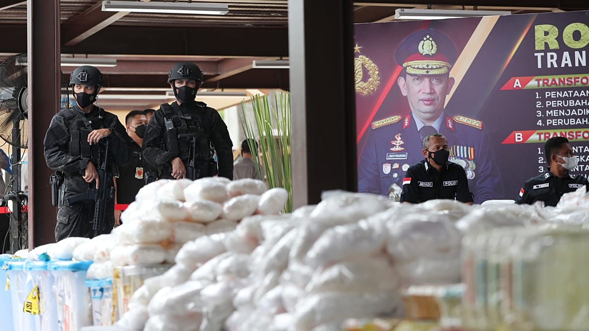 Indonesia seizes 2.6 tonnes of liquid meth in major maritime raid